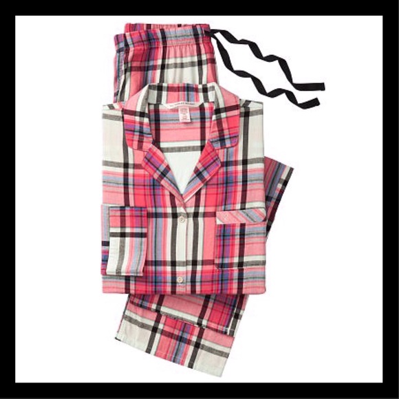 Victoria's Secret Other - Victoria’s Secret The Flannel Pajamas Plaid
